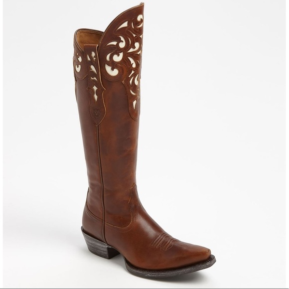 Ariat Shoes - 🔥 ARIAT Hacienda Boot 🔥